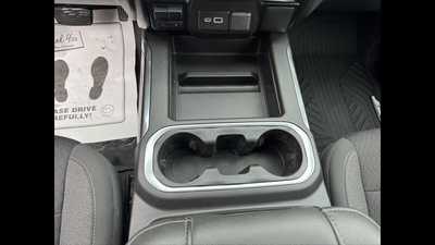 2021 Chevrolet 1500 Crew Cab, $0.00. Photo 11