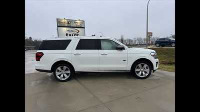2022 Ford Expedition Max, $0.00. Photo 2