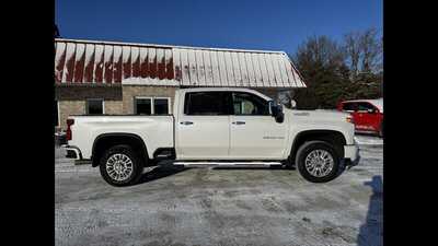 2022 Chevrolet Silverado 3500, $0.00. Photo 2