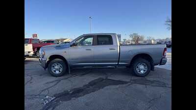 2019 RAM 3500 Crew Cab, $0.00. Photo 3