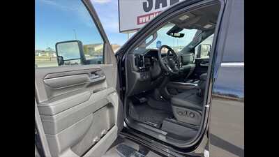 2025 Chevrolet Silverado 3500, $0.00. Photo 9