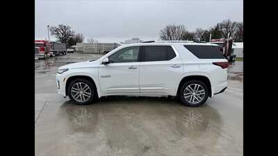 2023 Chevrolet Traverse, $0.00. Photo 4