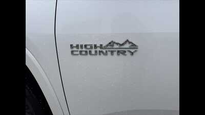 2023 Chevrolet Traverse, $0.00. Photo 8