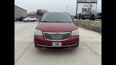 2015 Chrysler Town & Country, $0.00. Photo 4
