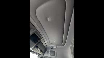 2022 Peterbilt 389, $0.00. Photo 9