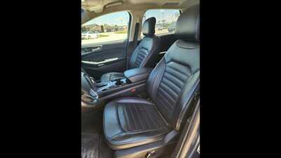 2017 Ford Edge, $0.00. Photo 9