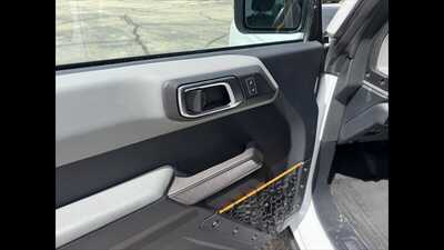 2022 Ford Bronco, $0.00. Photo 9