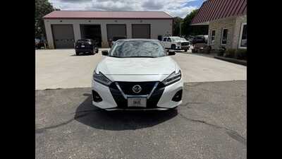 2021 Nissan Maxima, $0.00. Photo 4