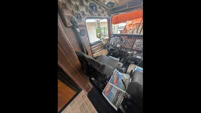 2000 Kenworth W900, $0.00. Photo 10