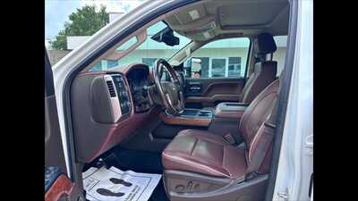 2019 Chevrolet 2500 Crew Cab, $0.00. Photo 11