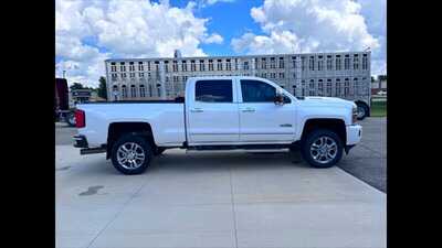 2019 Chevrolet 2500 Crew Cab, $0.00. Photo 1