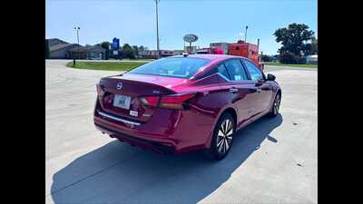 2022 Nissan Altima, $0.00. Photo 6