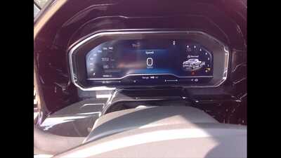 2025 Chevrolet 1500 Crew Cab, $49900.00. Photo 12