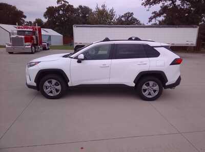 2025 Toyota RAV4, $0.00. Photo 4