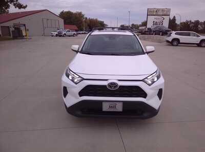 2025 Toyota RAV4, $0.00. Photo 6