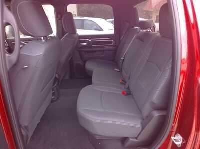 2026 RAM 2500, $0.00. Photo 9