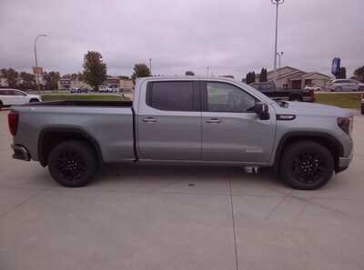 2025 GMC 1500 Crew Cab, $48900.00. Photo 1