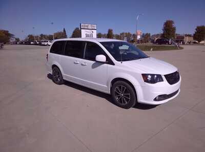 2018 Dodge Caravan, Grand, $10900.00. Photo 3