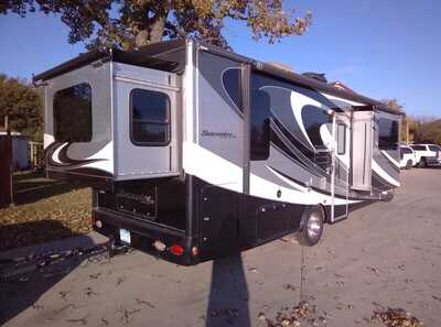 2015 Forest River SUNSEEKER, $44900.00. Photo 9