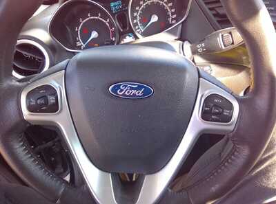2016 Ford Fiesta, $10000.00. Photo 10
