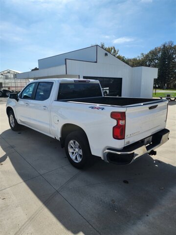 2024 Chevrolet 1500 Crew Cab, $22900.00. Photo 3