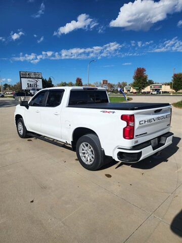 2020 Chevrolet 1500 Crew Cab, $36900.00. Photo 8
