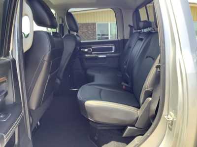 2014 RAM 2500 Crew Cab, $19998. Photo 11
