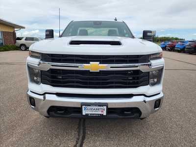 2024 Chevrolet 2500 Reg Cab, $. Photo 4