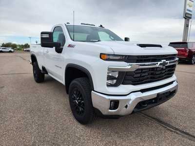 2024 Chevrolet 3500 Reg Cab, $. Photo 3