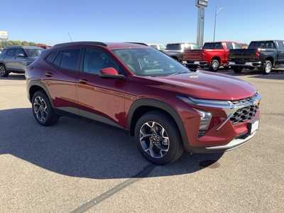 2024 Chevrolet Trax, $. Photo 2