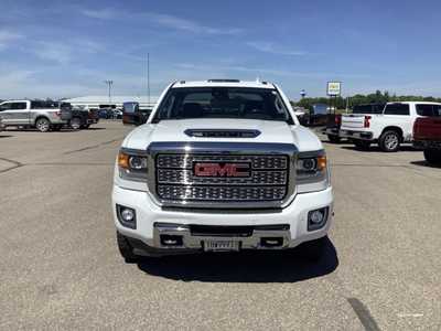 2019 GMC 3500 Crew Cab, $39499. Photo 3