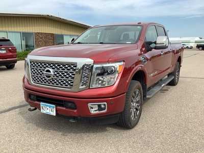 2016 Nissan Titan, $24999. Photo 5