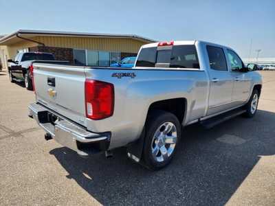 2018 Chevrolet 1500 Crew Cab, $26999. Photo 8