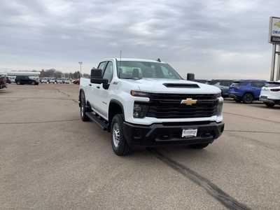 2025 Chevrolet 2500 Crew Cab, $. Photo 4
