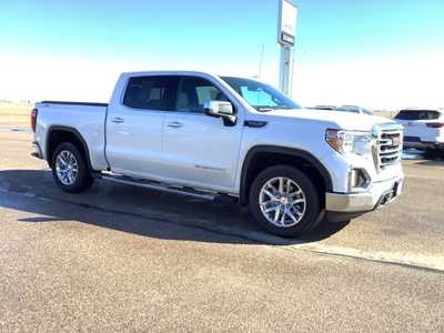 2021 GMC 1500 Crew Cab, $40999. Photo 2