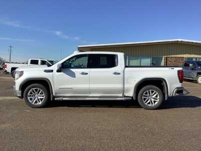 2021 GMC 1500 Crew Cab, $40999. Photo 9