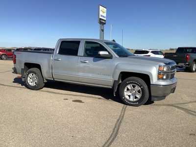2015 Chevrolet 1500 Crew Cab, $21999. Photo 2