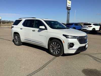 2022 Chevrolet Traverse, $36999. Photo 2