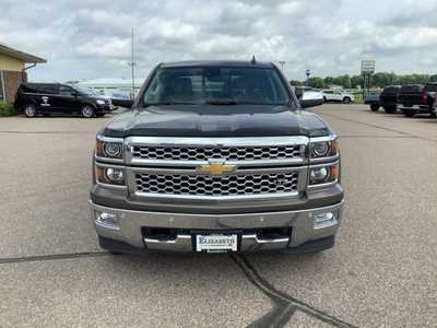 2015 Chevrolet 1500 Crew Cab, $26599. Photo 4
