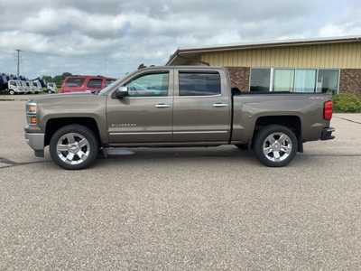2015 Chevrolet 1500 Crew Cab, $26599. Photo 7