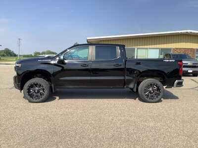 2020 Chevrolet 1500 Crew Cab, $28599. Photo 7