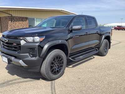 2025 Chevrolet Colorado Crew Cab, $44390. Photo 7