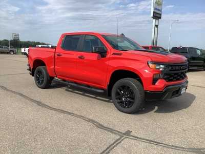 2025 Chevrolet 1500 Crew Cab, $53899. Photo 2