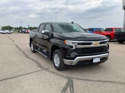 2025 Chevrolet 1500 Crew Cab, $55999. Photo 3