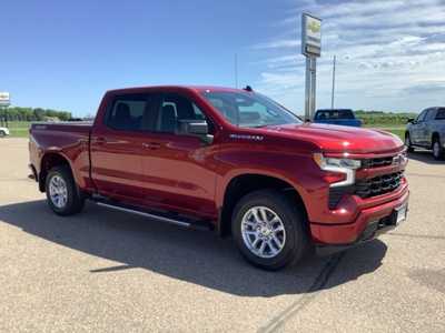 2025 Chevrolet 1500 Crew Cab, $55280. Photo 2