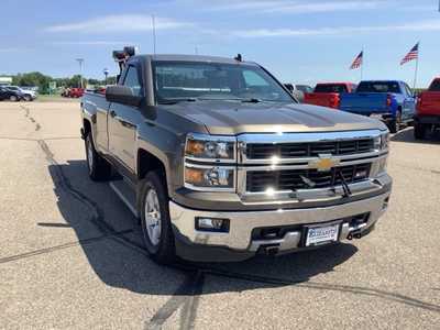 2015 Chevrolet 1500 Reg Cab, $27999. Photo 4