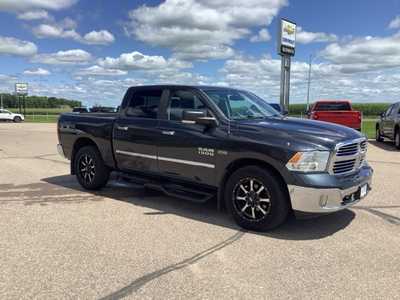 2015 RAM 1500 Crew Cab, $15999. Photo 2