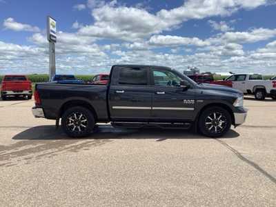 2015 RAM 1500 Crew Cab, $15999. Photo 1