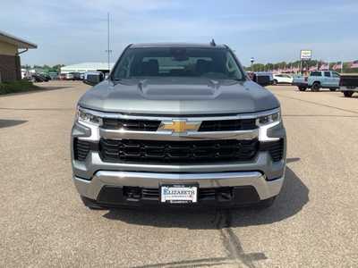 2023 Chevrolet 1500 Crew Cab, $38599. Photo 5