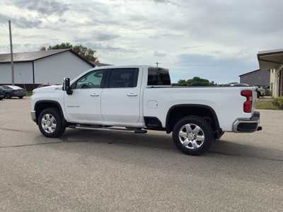 2020 Chevrolet 3500 Crew Cab, $44699. Photo 10